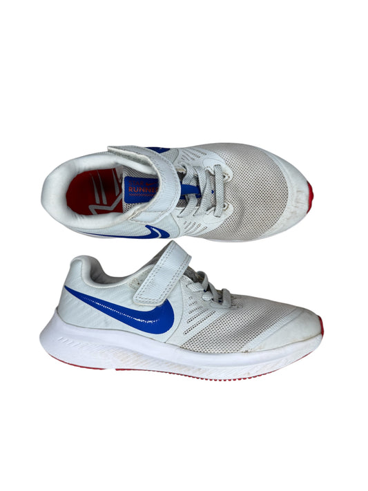 Sneaker Gr. 28